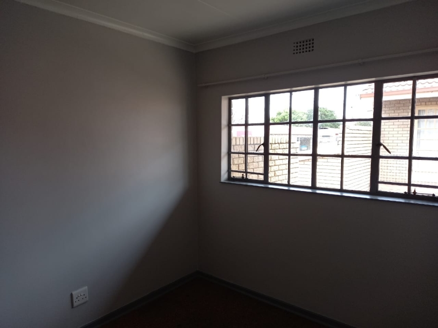 3 Bedroom Property for Sale in Rustenburg Central North West